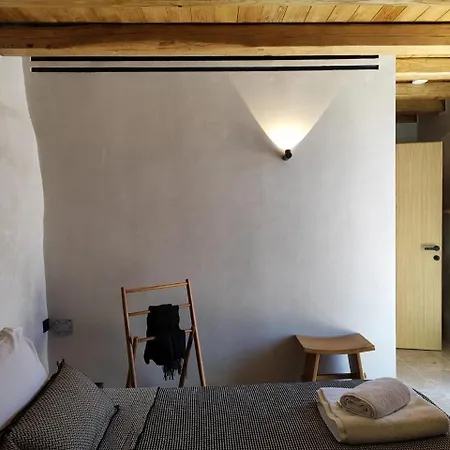 Ruga Of Homes 호텔 Vamvakou