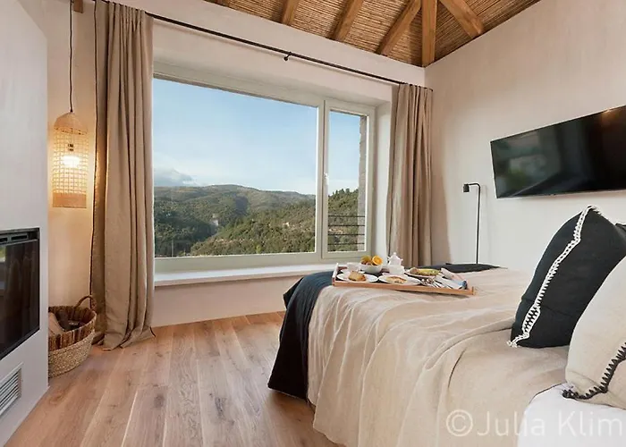 Hotel Ruga Of Homes Vamvakou