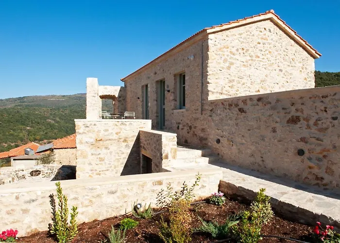 Ruga Of Homes * Vamvakou