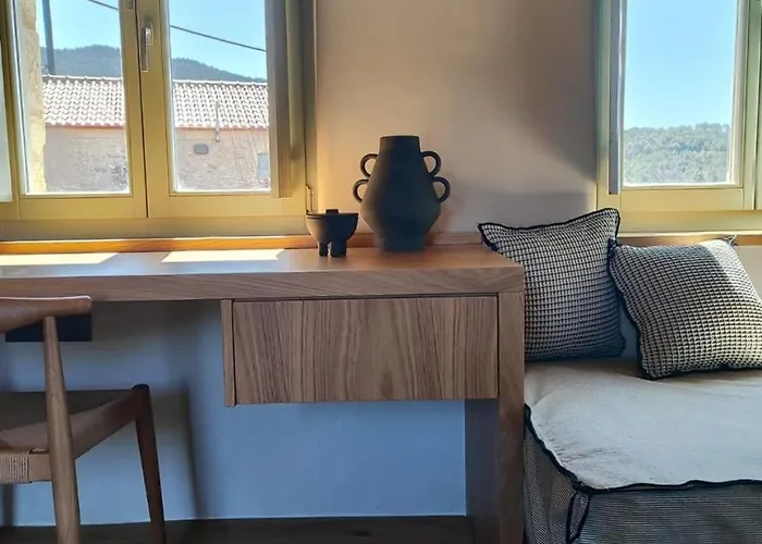 Ruga Of Homes * Vamvakou